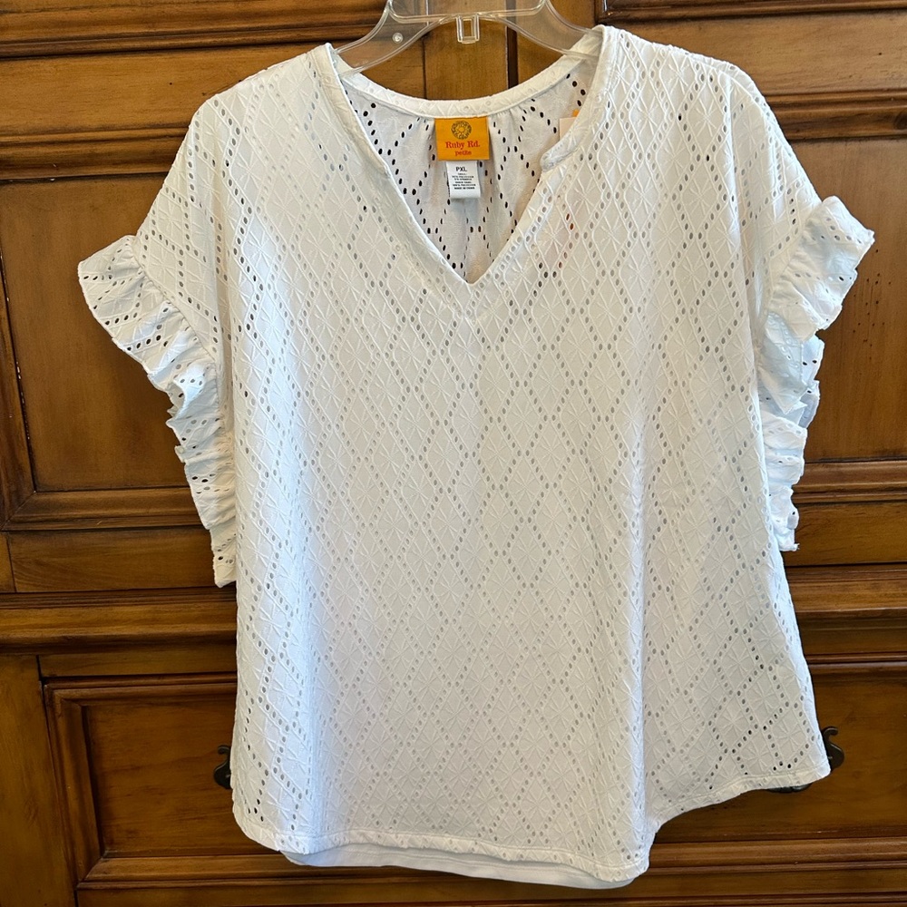 NWT Ruby Rd. Petite XL white Eyelet Blouse
